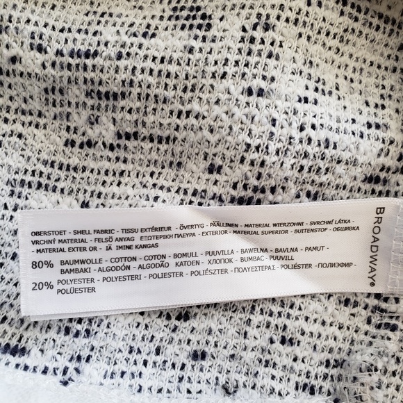 Layered Speckled knit sweater - Picture 5 of 5